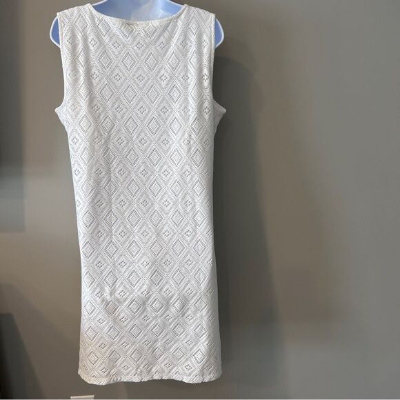 Dana Buchman White Eyelet Minimalist Crew Neck Sleeveless Mini Dress Size Large - Picture 4 of 8